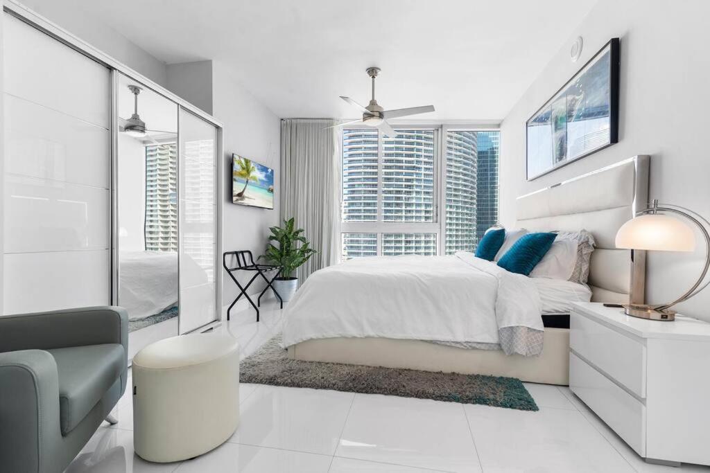 Penthouse Luxury Icon And W Panoramic Views Balcony In Brickell * Miami
