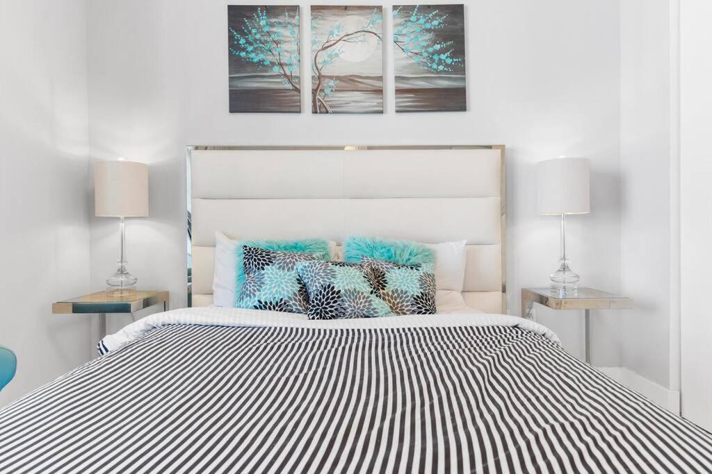 Apartment Penthouse Luxury Icon And W Panoramic Views Balcony In Brickell *