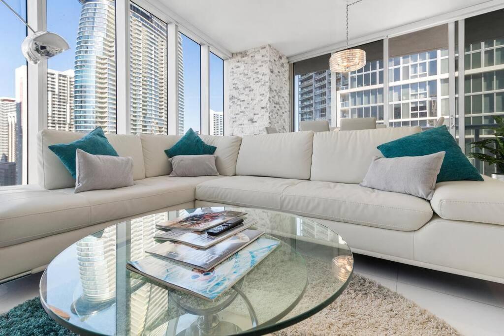 Apartment Penthouse Luxury Icon And W Panoramic Views Balcony In Brickell *